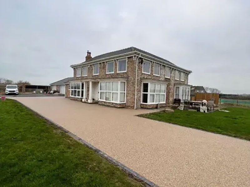 Abbey lodge resin driveway installed in Surrey